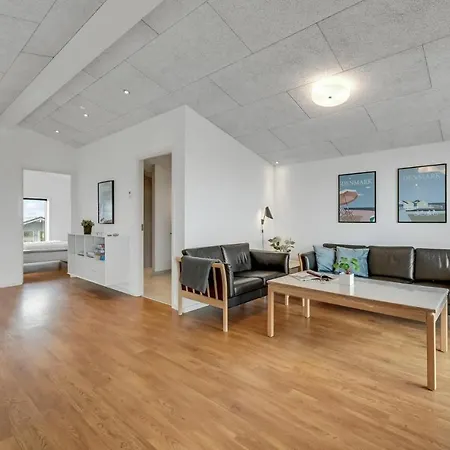 Semesterbostad 6 Bedroom Gorgeous Home In Ringkobing *
