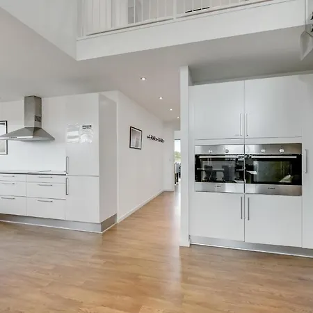 6 Bedroom Gorgeous Home In Ringkobing