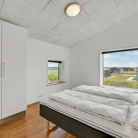 6 Bedroom Gorgeous Home In Ringkobing Semesterbostad Ringkøbing