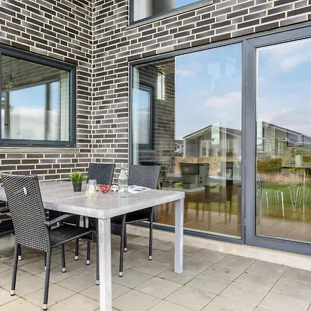 6 Bedroom Gorgeous Home In Ringkobing Semesterbostad